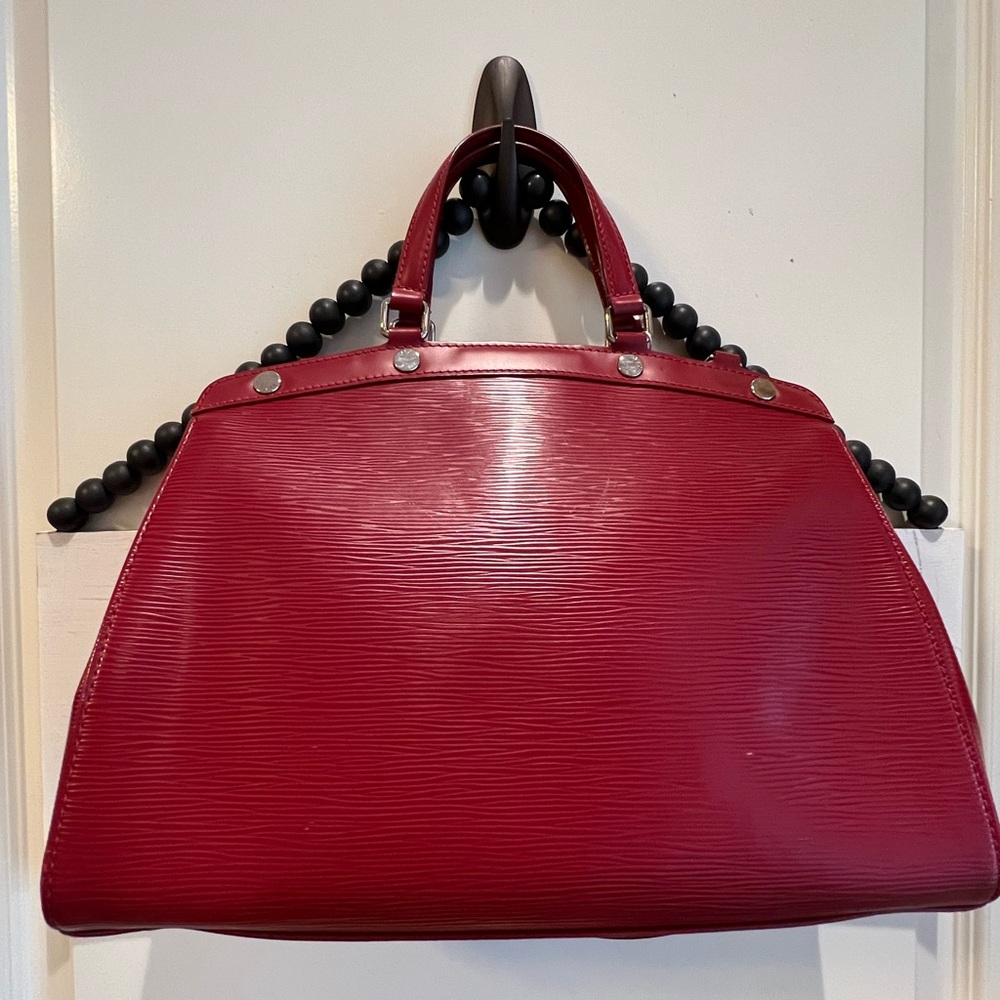 Louis Vuitton EPI Leather Brea MM Rubis Shoulder Purse Tote Bag Two Way LV Red - Picture 4 of 16